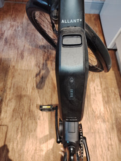 2025 Trek Trek Allant+ 5 Lowstep L Black 725WH - photo 3