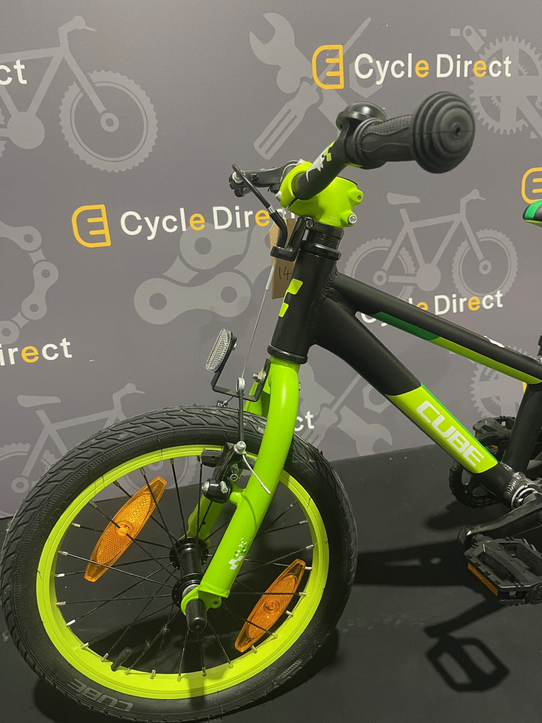 Cube Cubie 160 Kids Bike in Black & Green