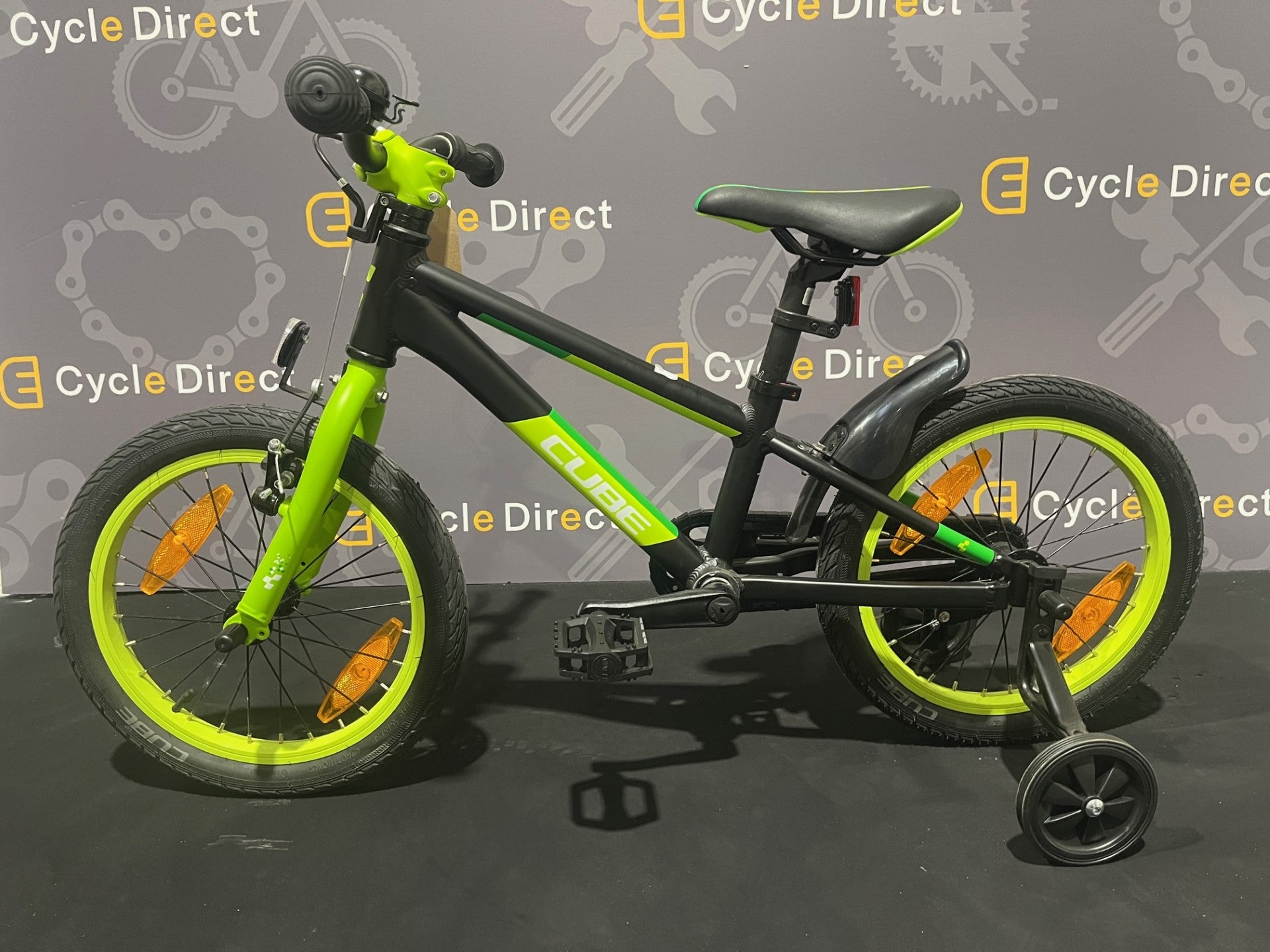 Cube Cubie 160 Kids Bike in Black & Green