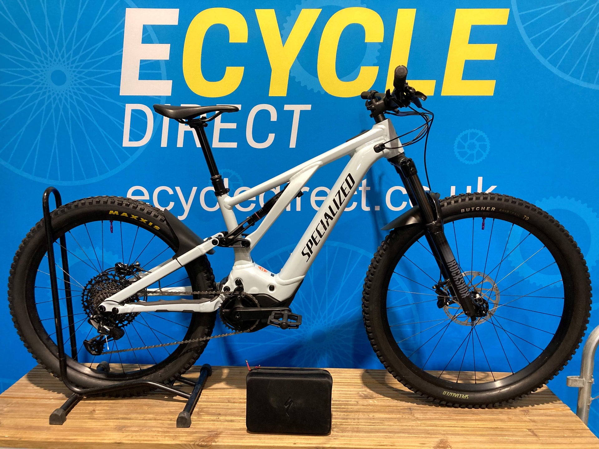 Pre-Owned Specialized Turbo Levo Alloy Electric Full Suspension Mountain Bike In Clay Black Flake Medium Frame