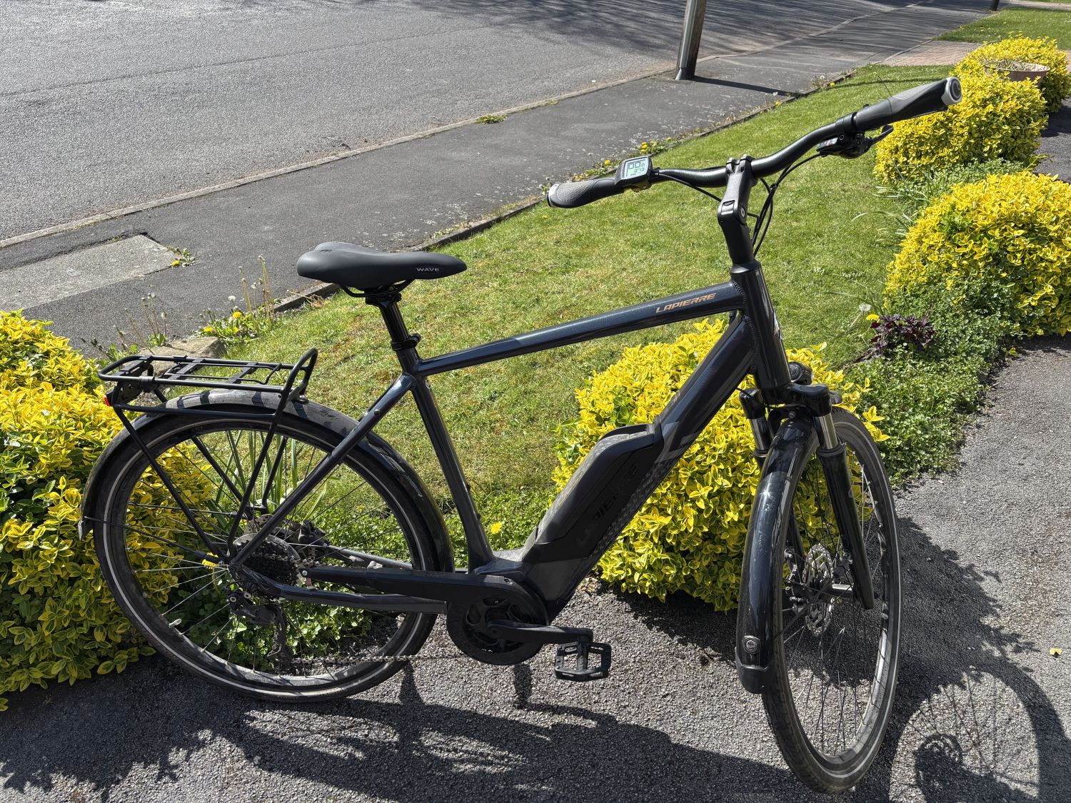 Pre-Owned 2021 Lapierre Overvolt Trekking 6.5 Electric Bike In Black X-Large 53cm Frame