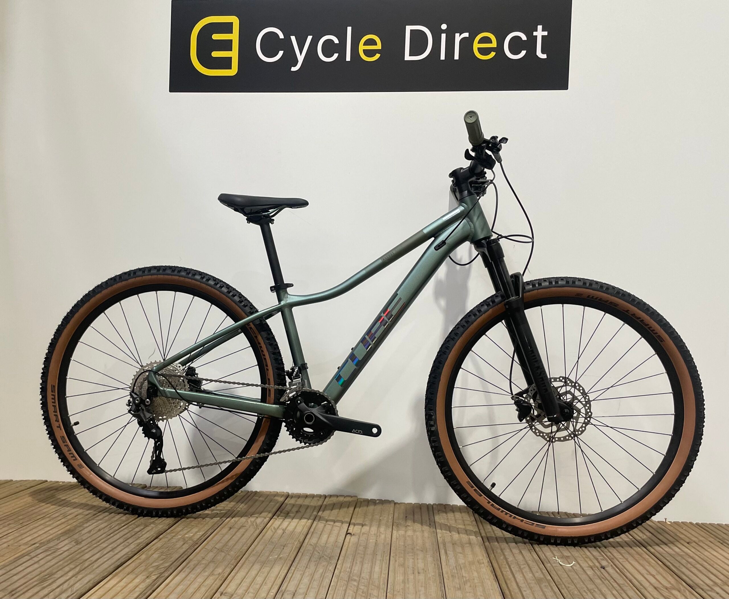 fahrrad cube access ws Cube Access WS Race Woman's Mountain Bike Small Frame