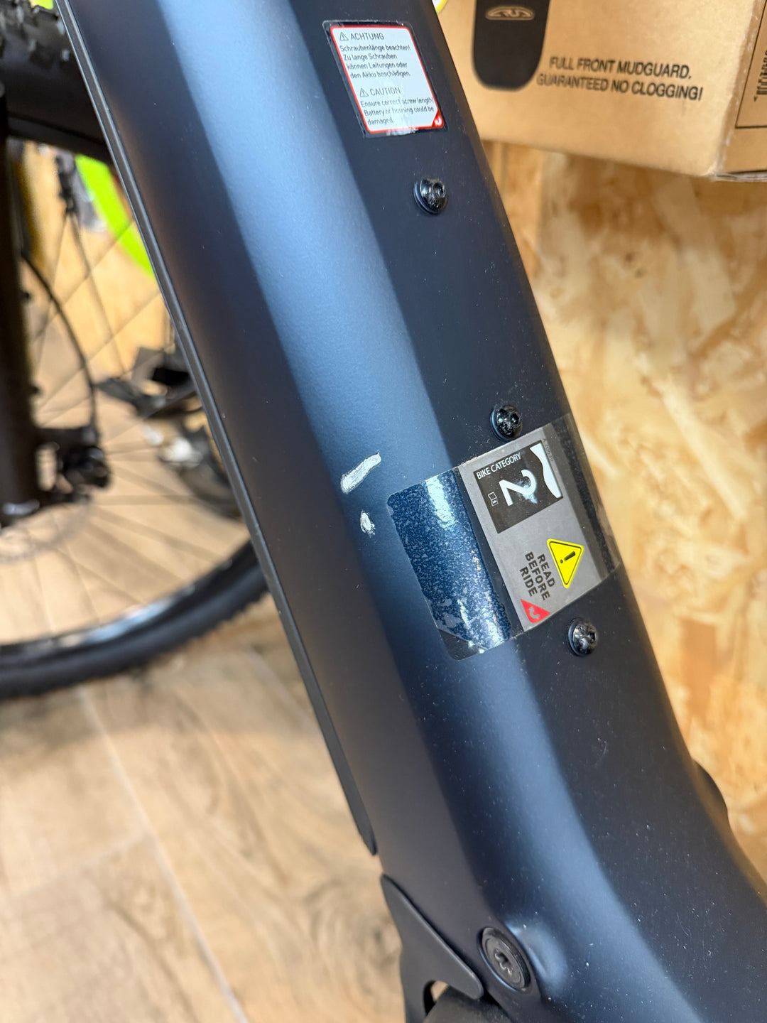 Almost Perfect 2026 Cube Reaction Hybrid Performance 600 Electric Hardtail Mountain Bike In Indigo Blue & Reflex Medium Frame