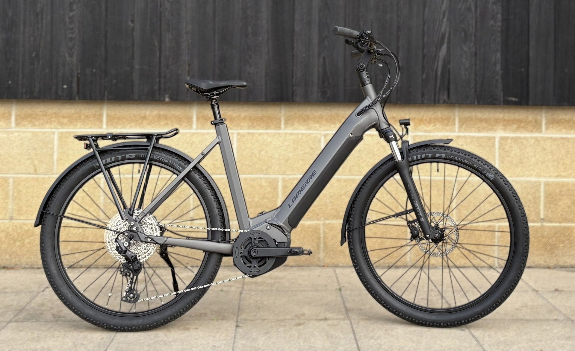 Lapierre e-Explorer 7.6 Low-Step 630Wh Electric Bike In Grey Large 54cm